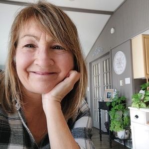 Meet your Posher, Christine